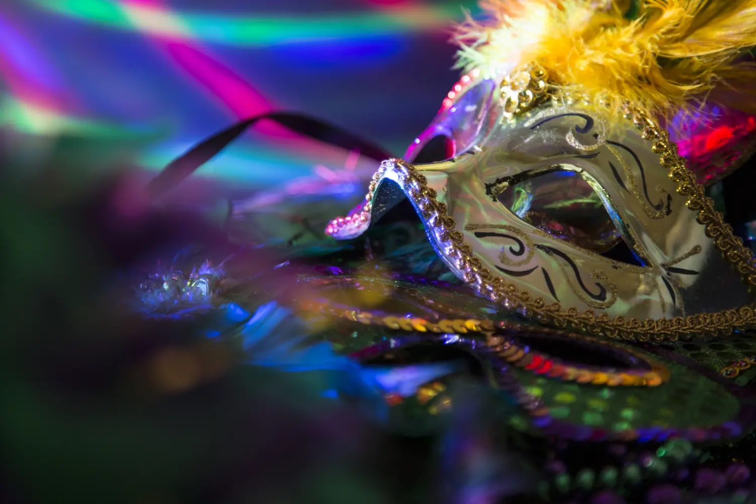 Goldene Maskerade-Karnevalsmaske